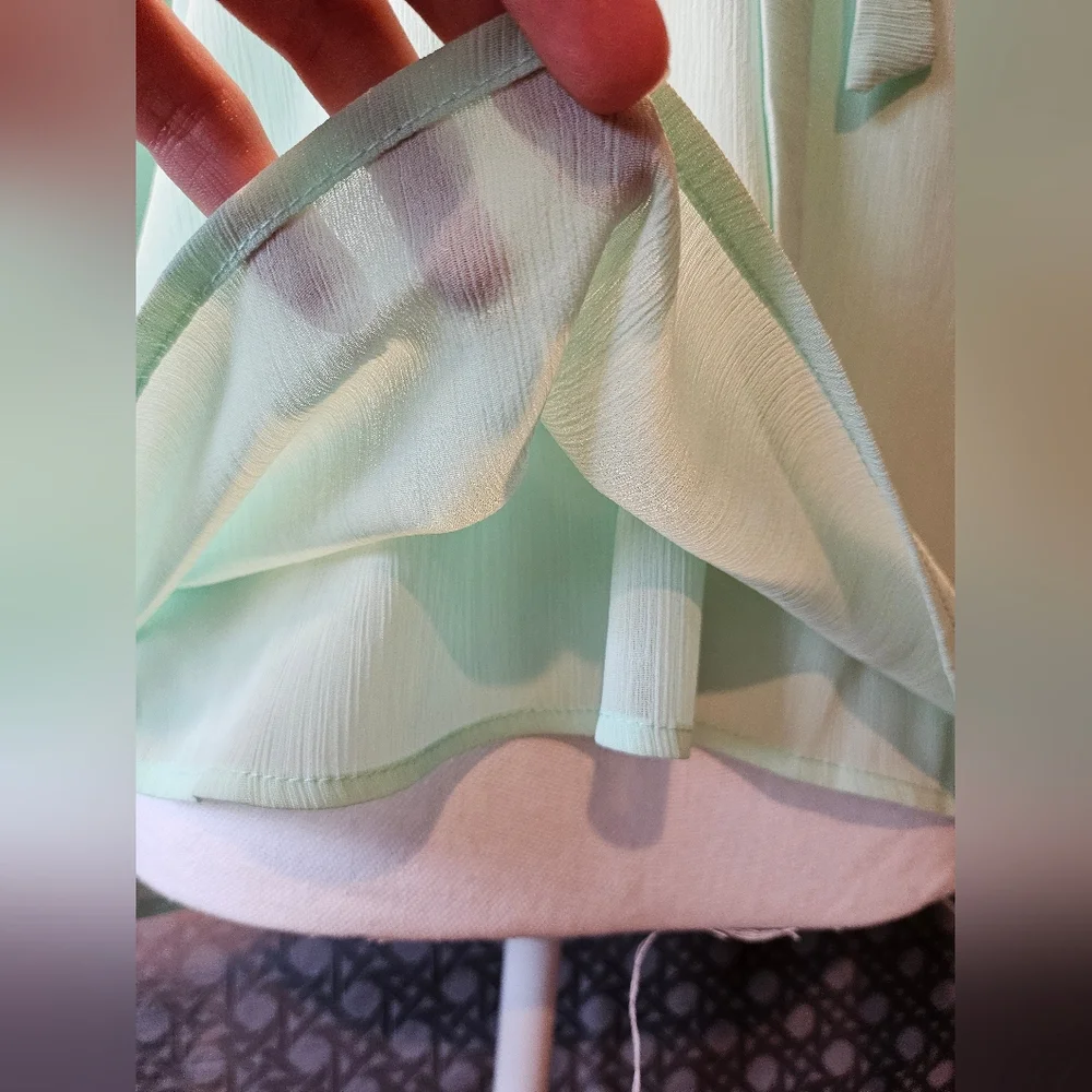 Acevog Mint Professional Blouse - Picture 3 of 8